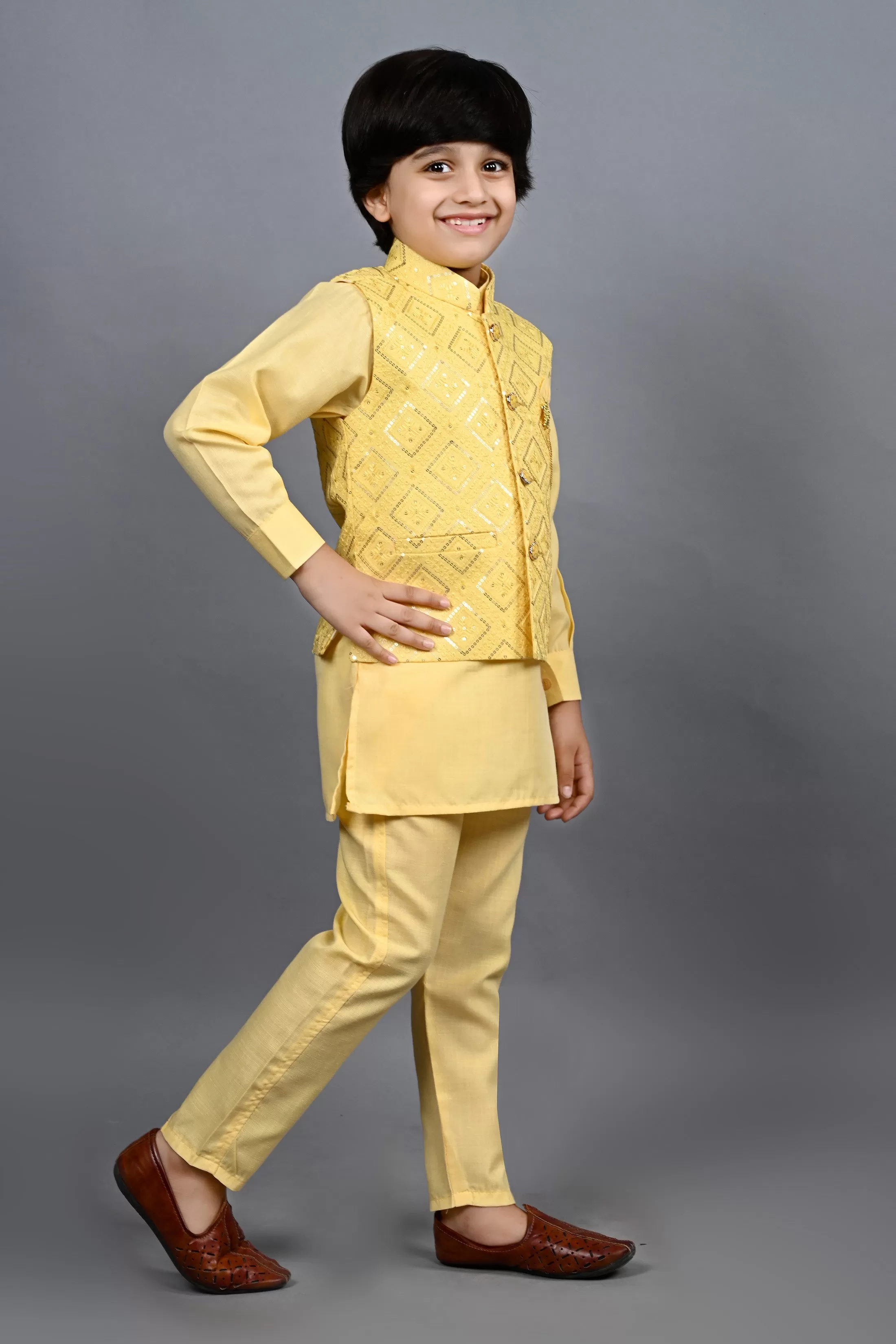 Ahhaaaa Traditional Indian Wear Bollywood Indo-Western Sherwani for Boys