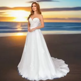 Beach Wedding A-Line Strapless Lace Boho Wedding Dress