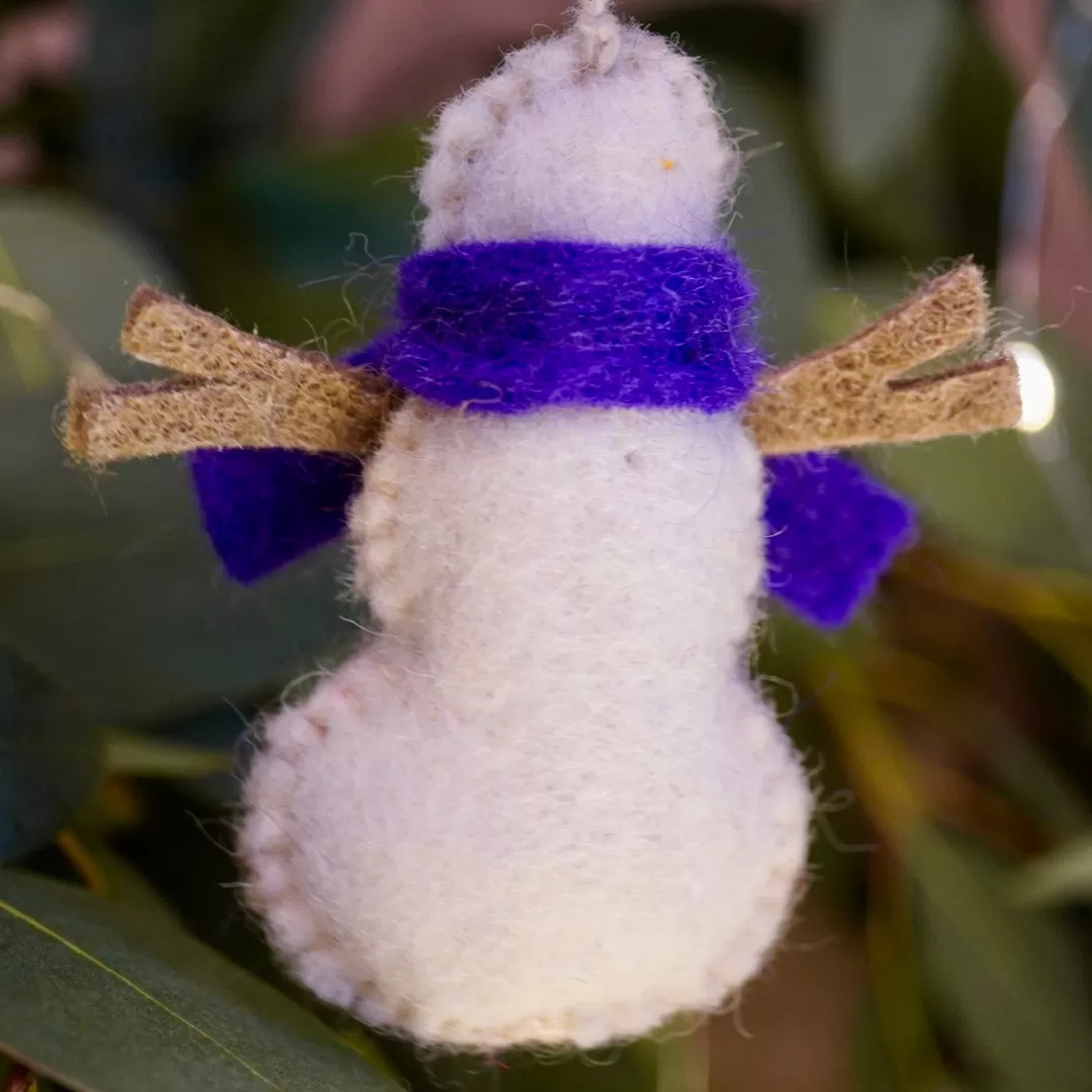 Colourful Felt Snowmen