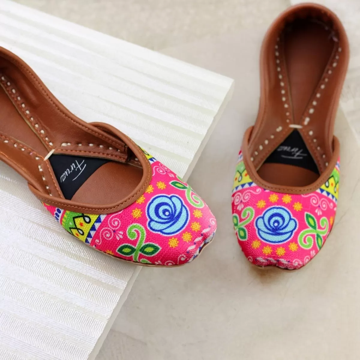 Firuz Shoes Pakistani Truck Art Khussa FIR06