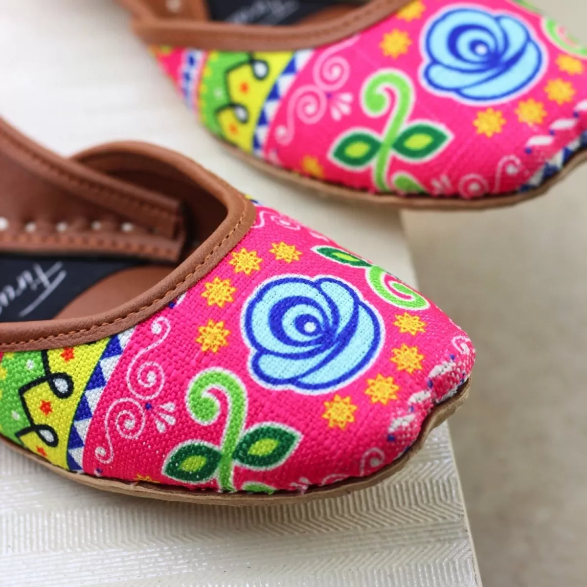 Firuz Shoes Pakistani Truck Art Khussa FIR06