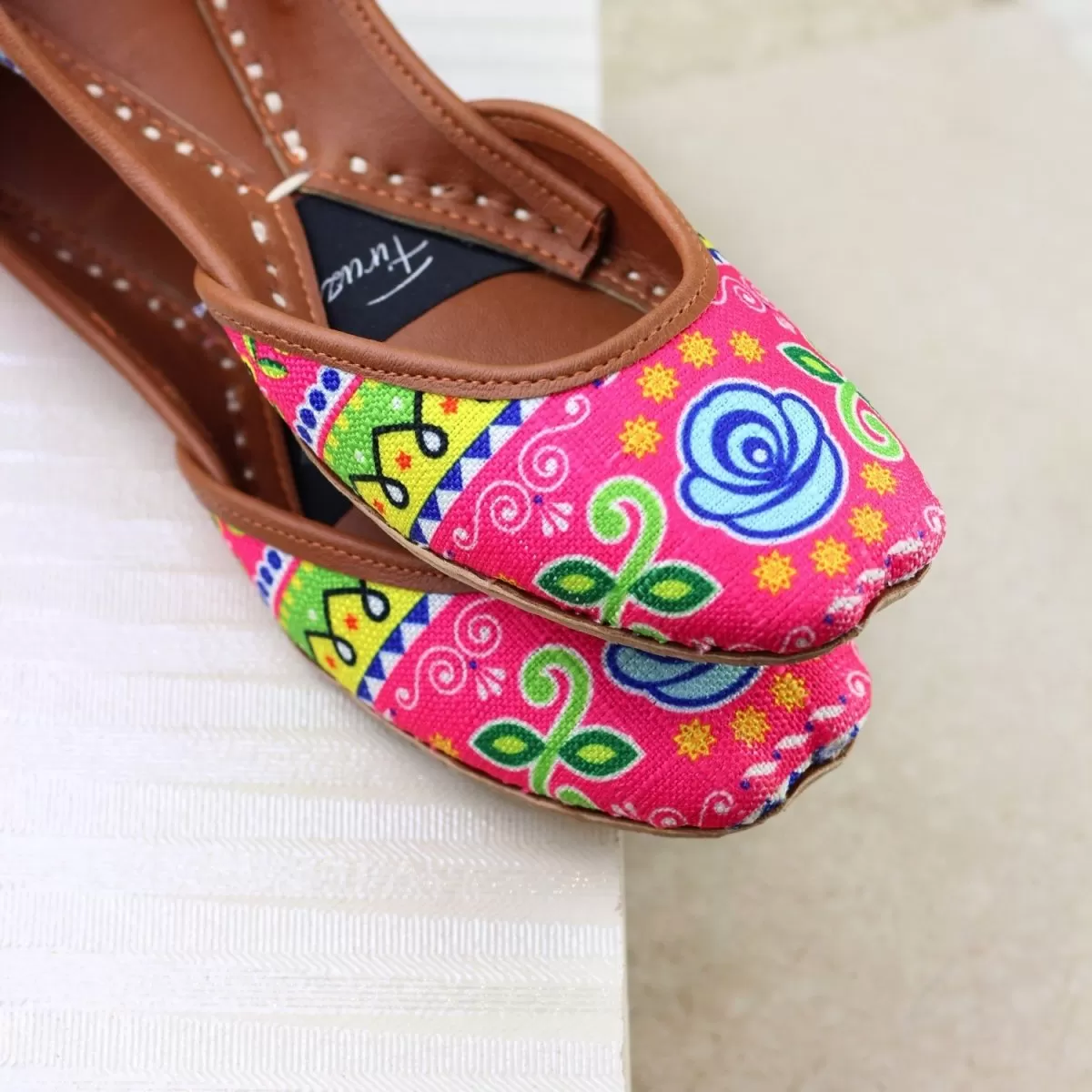 Firuz Shoes Pakistani Truck Art Khussa FIR06