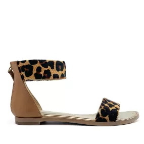 Marionette - Leopard flat sandal- 35, 37 and 40!