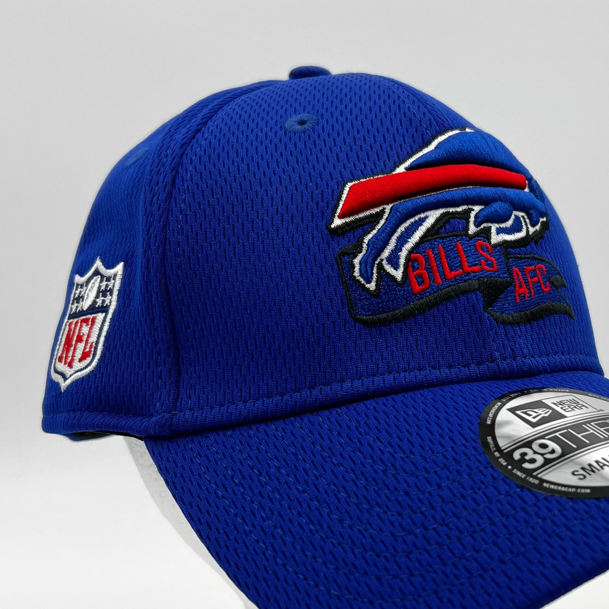 New Era Buffalo Bills AFC 2022 Sideline Royal Stretch Fit Hat